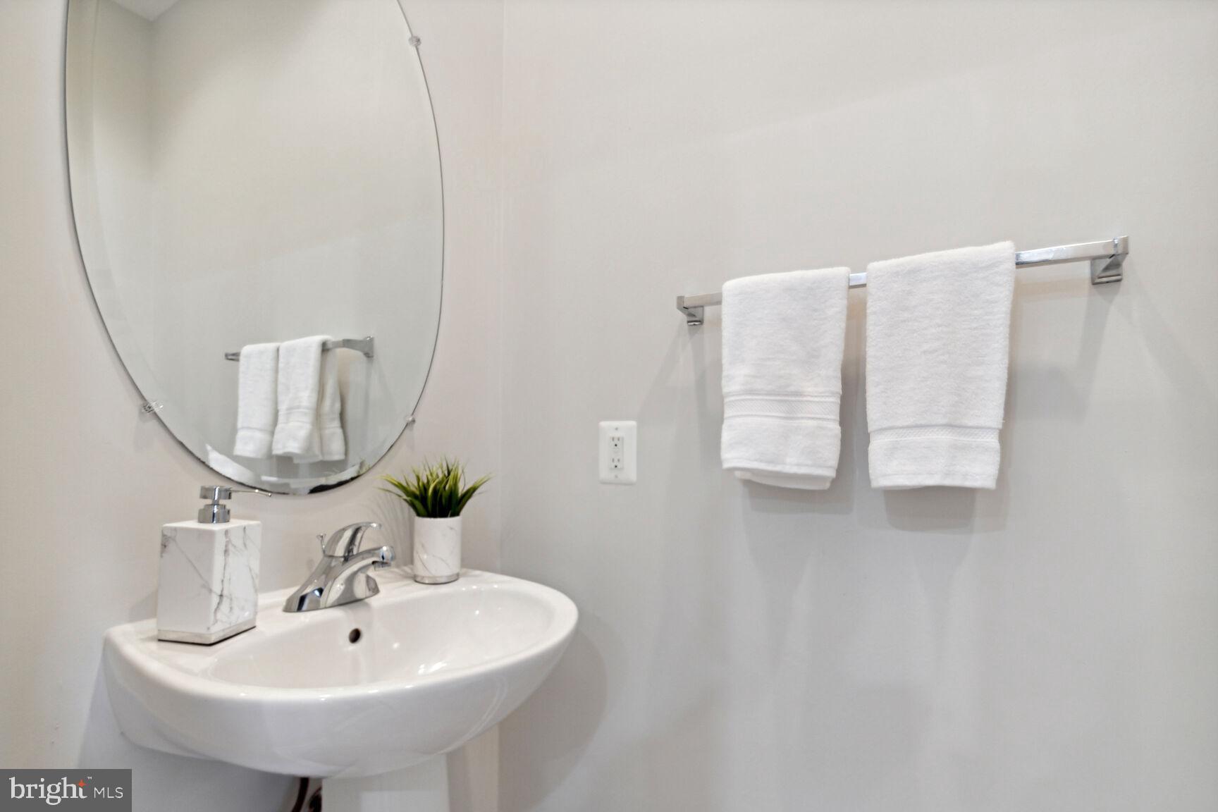 11044 Amherst Avenue Silver Spring, MD 20902 - Photo 14 of 36 Main Level Powder Room