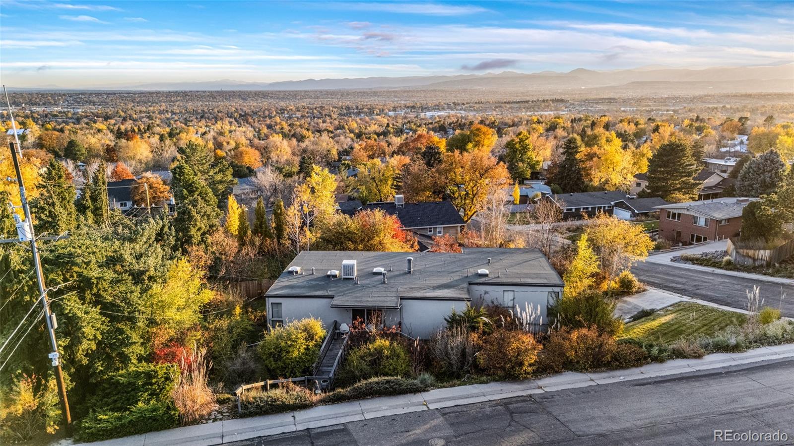 8586 West 68th Place Arvada, CO 80004 - Photo 2 of 48