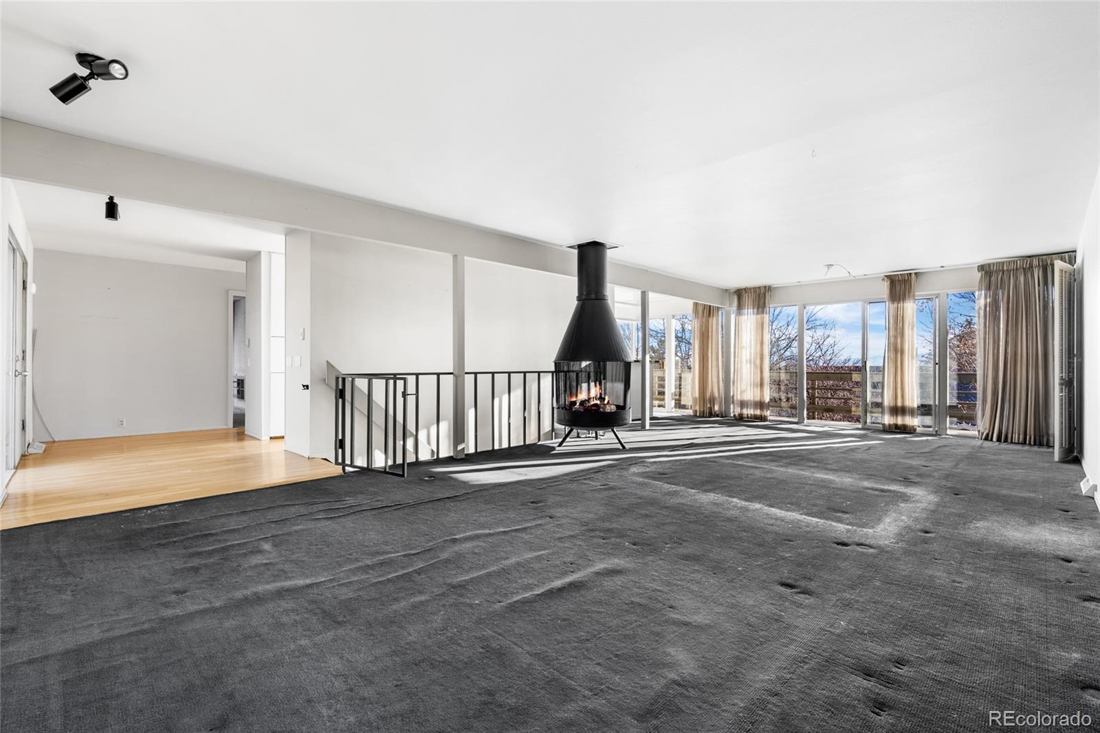 8586 West 68th Place Arvada, CO 80004 - Photo 6 of 48