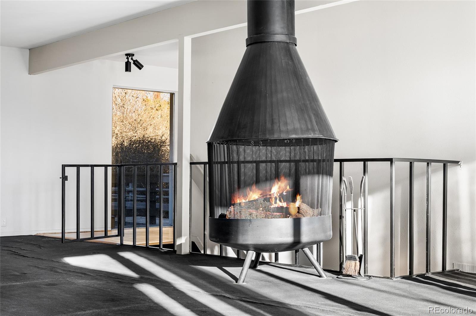 8586 West 68th Place Arvada, CO 80004 - Photo 8 of 48