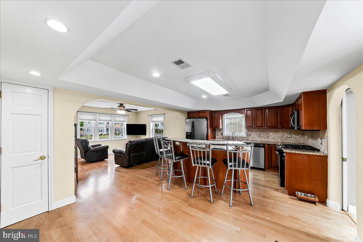 4110 Naamans Creek Road Upper Chichester, PA 19061 - Photo 6 of 39