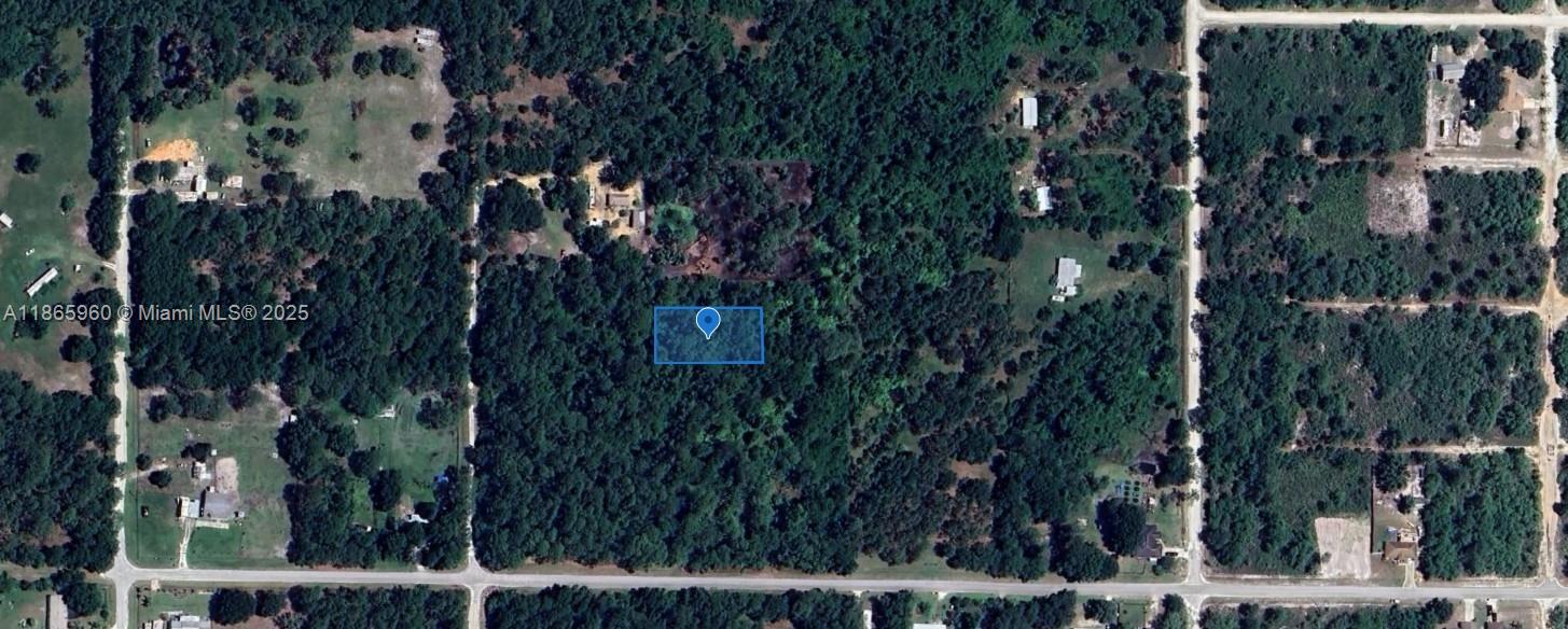 3175 West Foli Road Avon Park, FL 33825 - Photo 1 of 6 a view of a city