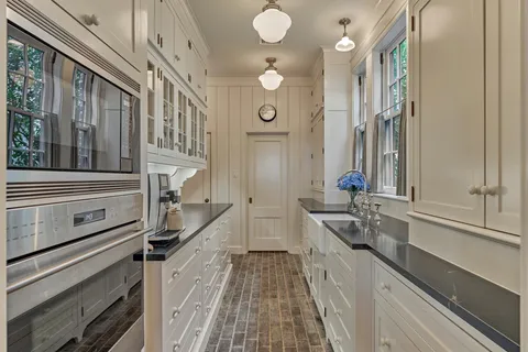 $3,900,000 | 100 Bentwater Bay Drive, Montgomery, TX 77356