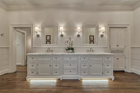 $3,900,000 | 100 Bentwater Bay Drive, Montgomery, TX 77356