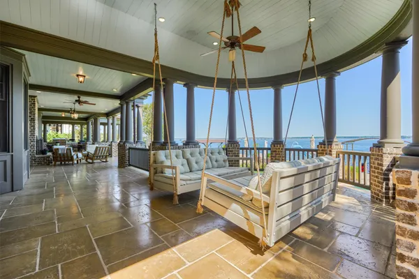 $3,900,000 | 100 Bentwater Bay Drive, Montgomery, TX 77356