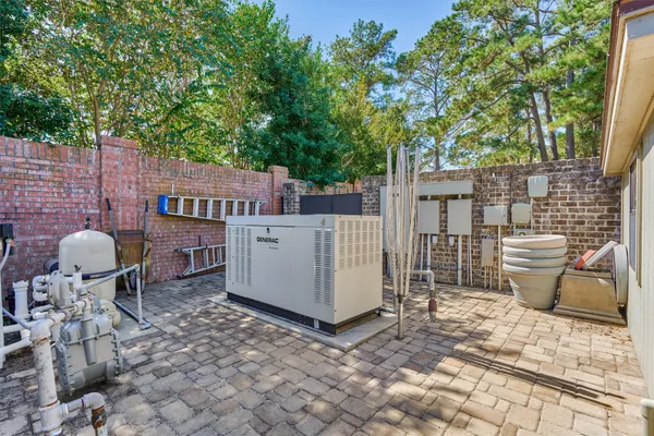 $3,900,000 | 100 Bentwater Bay Drive, Montgomery, TX 77356