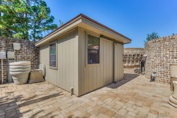 $3,900,000 | 100 Bentwater Bay Drive, Montgomery, TX 77356