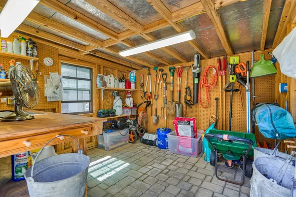 $3,900,000 | 100 Bentwater Bay Drive, Montgomery, TX 77356