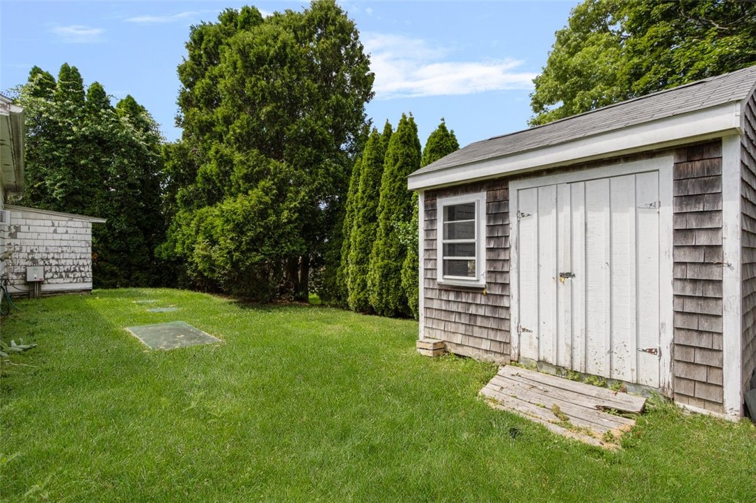 58 Springer Avenue Tiverton, RI 02878 - Photo 30 of 32