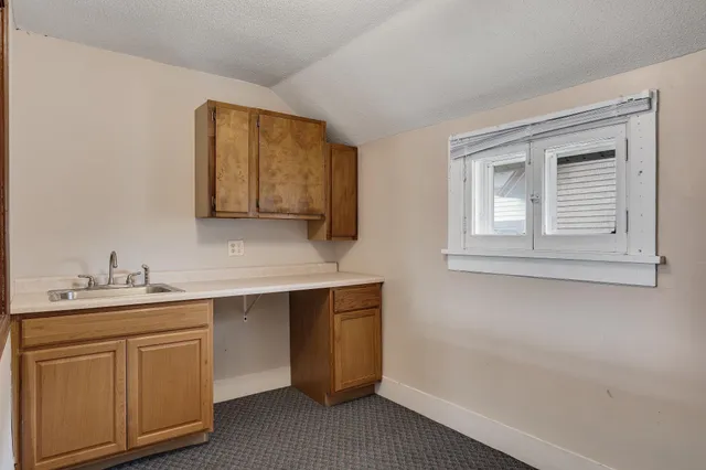 $209,900 | 1178 West Broadway Street, Winona, MN 55987