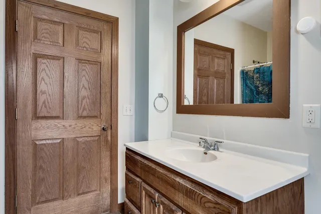 $209,900 | 1178 West Broadway Street, Winona, MN 55987