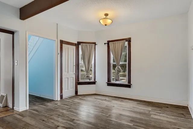 $209,900 | 1178 West Broadway Street, Winona, MN 55987