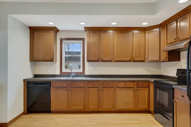 $209,900 | 1178 West Broadway Street, Winona, MN 55987