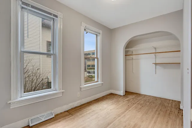 $209,900 | 1178 West Broadway Street, Winona, MN 55987