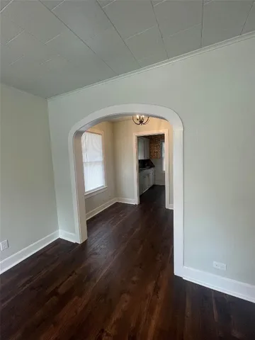 $1,200 | 506 West 11th Street, Taylor, TX 76574