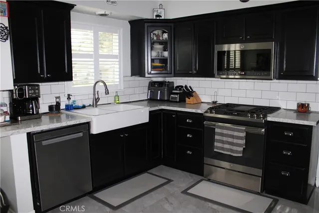 $860,000 | 312 West I Street, Ontario, CA 91762