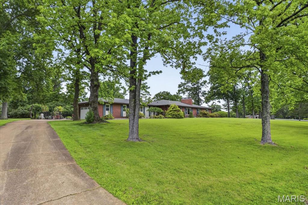 20 Lemp Road St. Louis, MO 63122 - Photo 3 of 49
