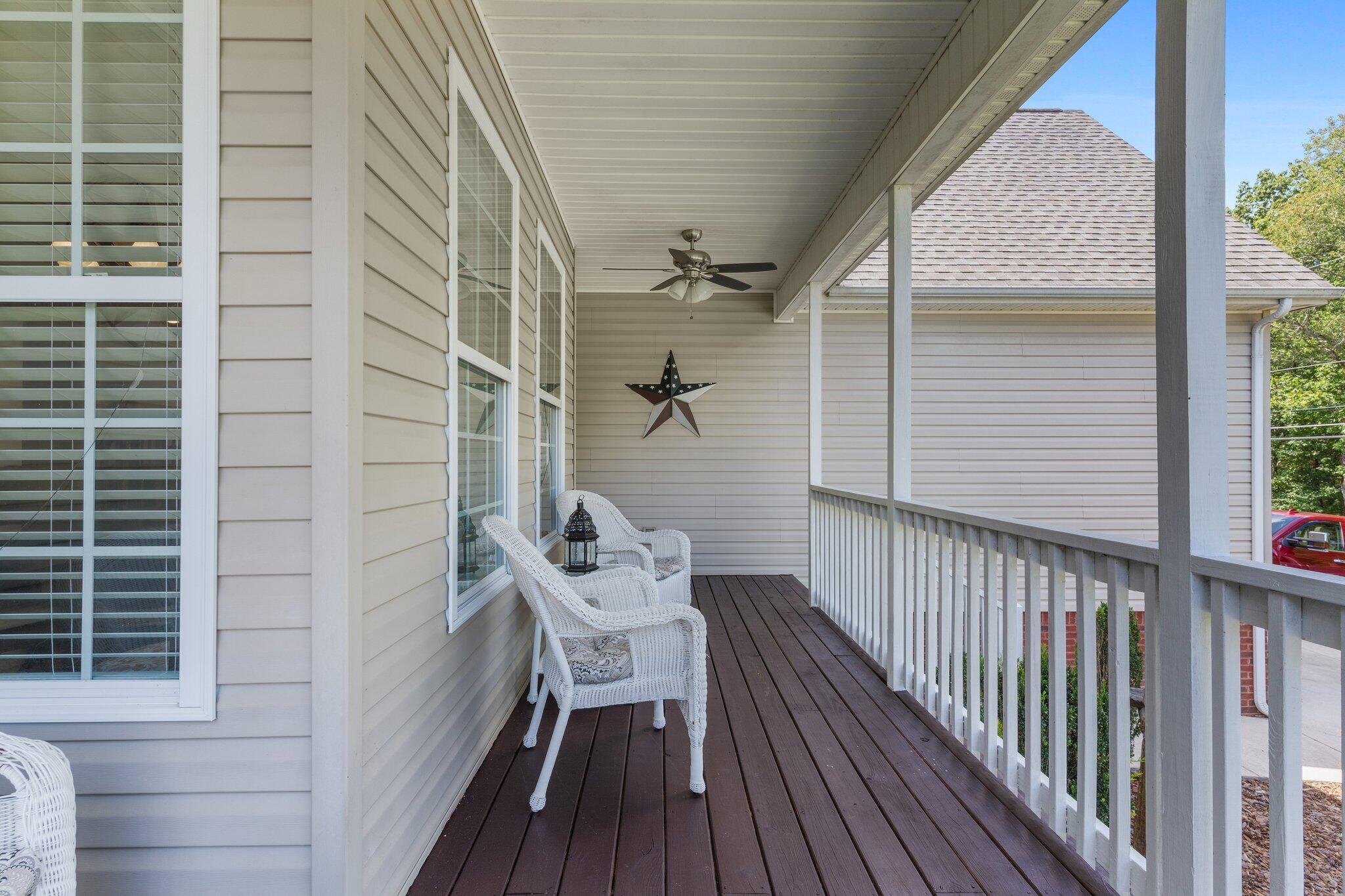 we snap real estate_9428 Smith Morgan-5