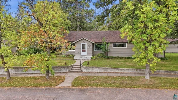 $269,900 | 516 Grove Avenue, Moose Lake, MN 55767