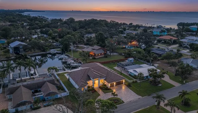 $3,725,000 | 7125 Westmoreland Drive, Sarasota, FL 34243