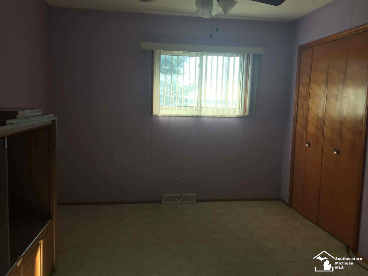 3924 Scofield Carleton Road Carleton, MI 48117 - Photo 14 of 23
