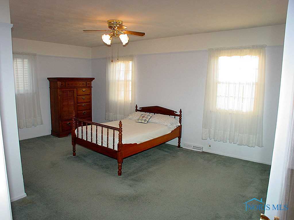 6040 Everwood Road Toledo, OH 43613 - Photo 11 of 14 Gallery Image 11