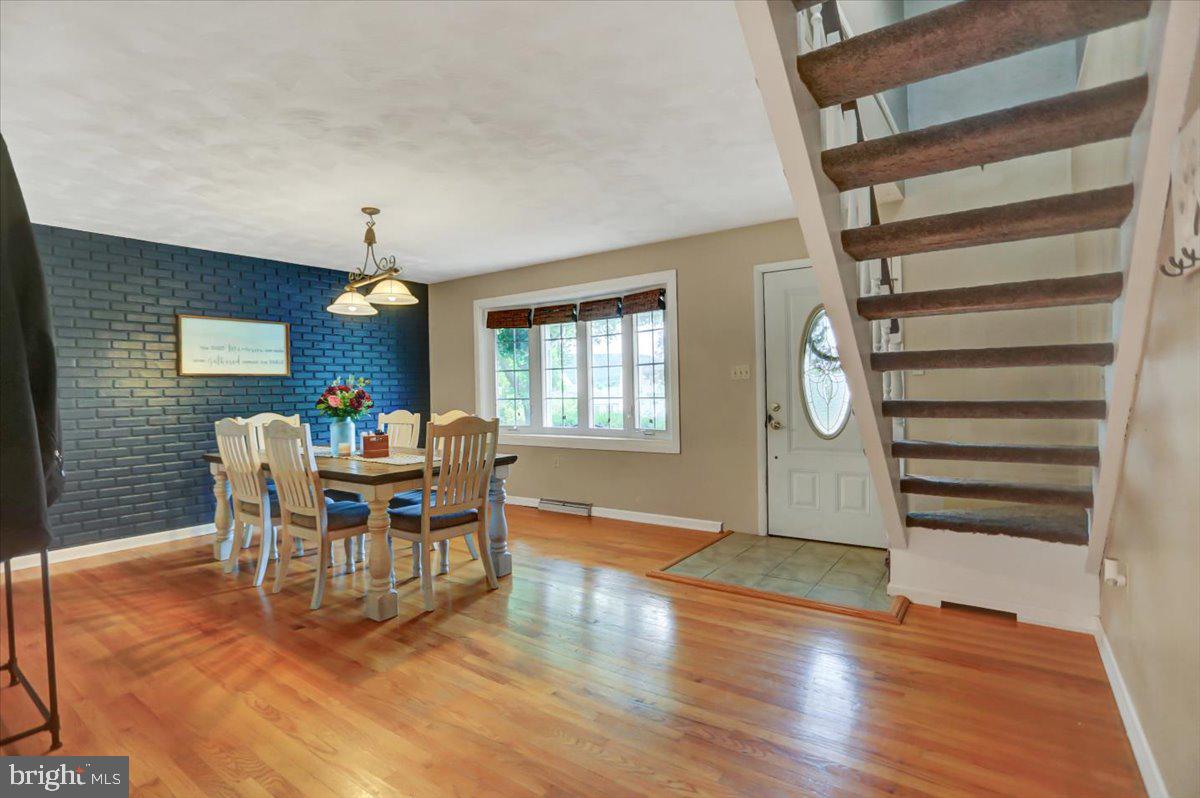 897 Knob Hill Road Fayetteville, PA 17222 - Photo 8 of 51
