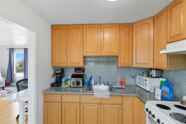 $1,948,000 | 1840 Church Street, San Francisco, CA 94131