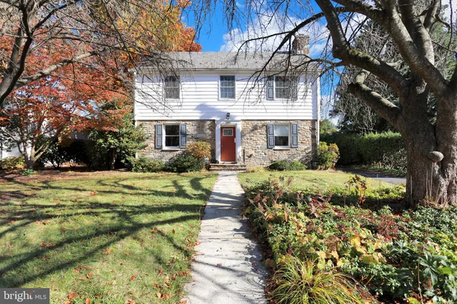 $695,000 | 5503 Boxhill Lane, Baltimore, MD 21210