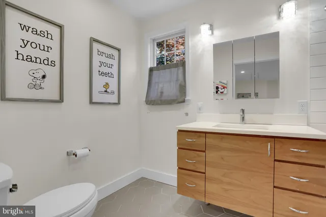 $695,000 | 5503 Boxhill Lane, Baltimore, MD 21210