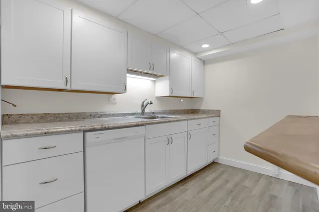 $695,000 | 5503 Boxhill Lane, Baltimore, MD 21210