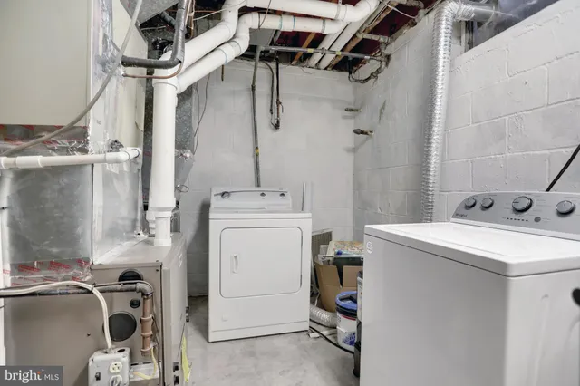 $695,000 | 5503 Boxhill Lane, Baltimore, MD 21210