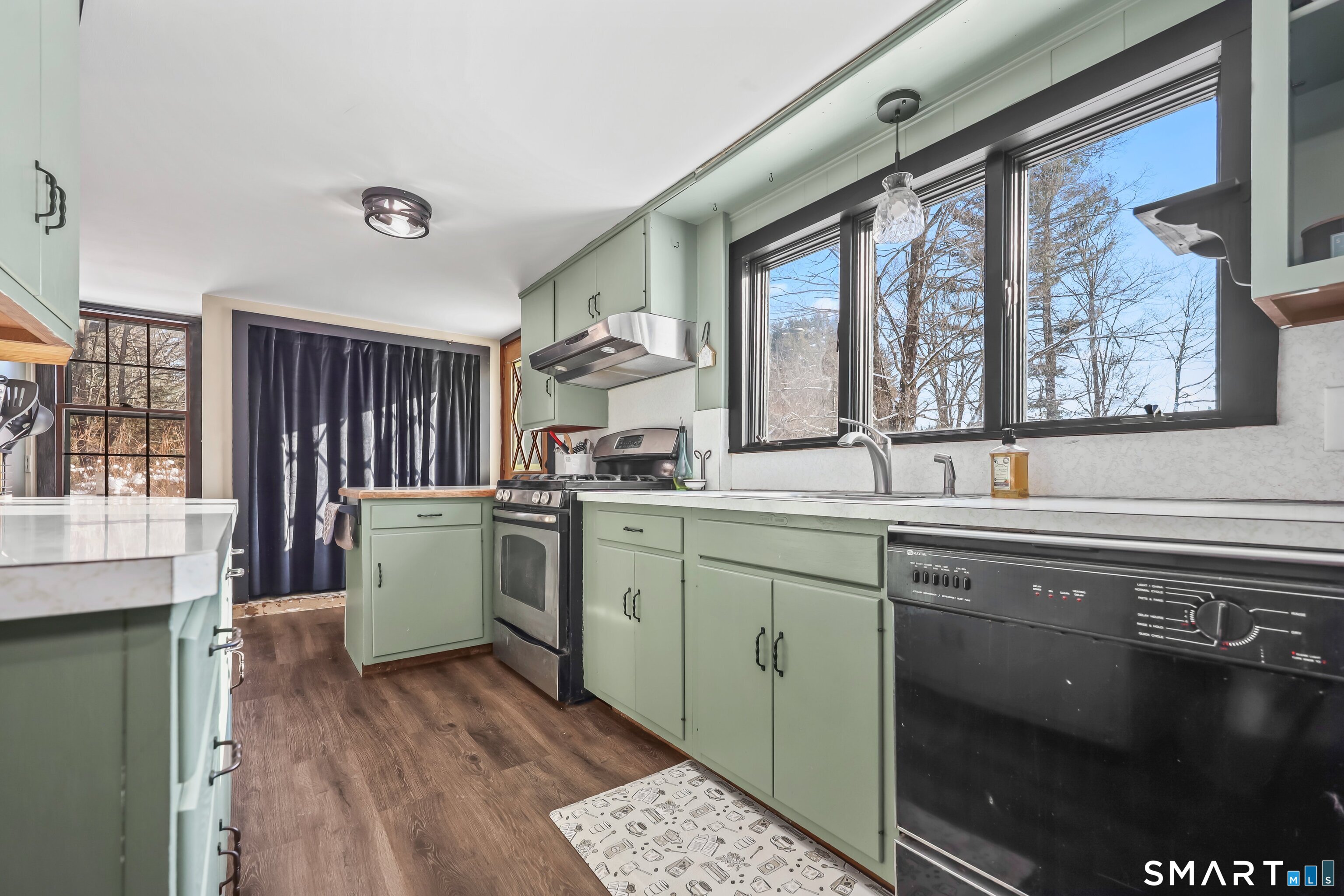 62 Church Street Vernon, CT 06066 - Photo 9 of 40