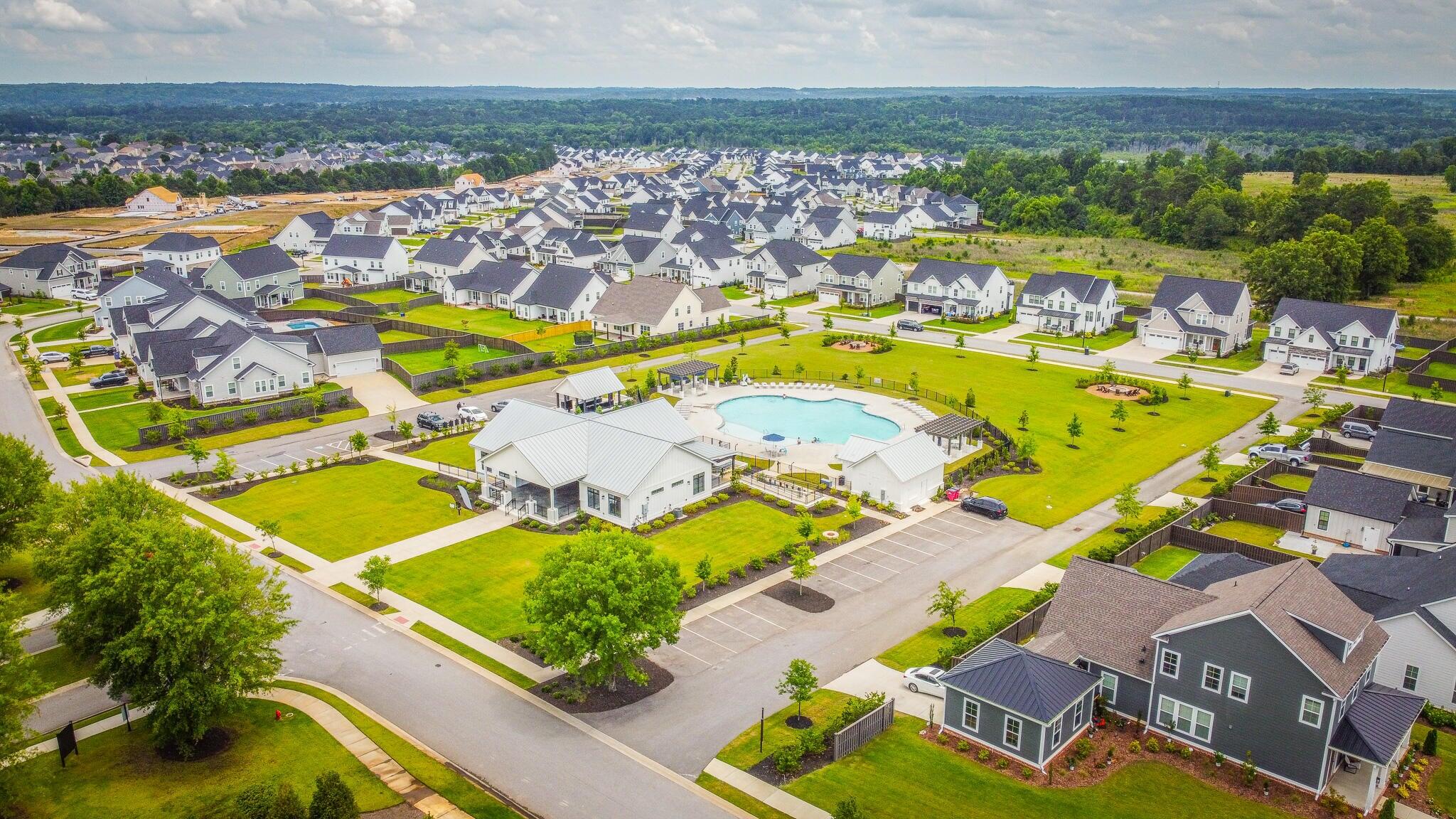 824 Sparrow Pt Avenue Evans, GA 30809 - Photo 5 of 9 HL Amenty Pic 1 to use