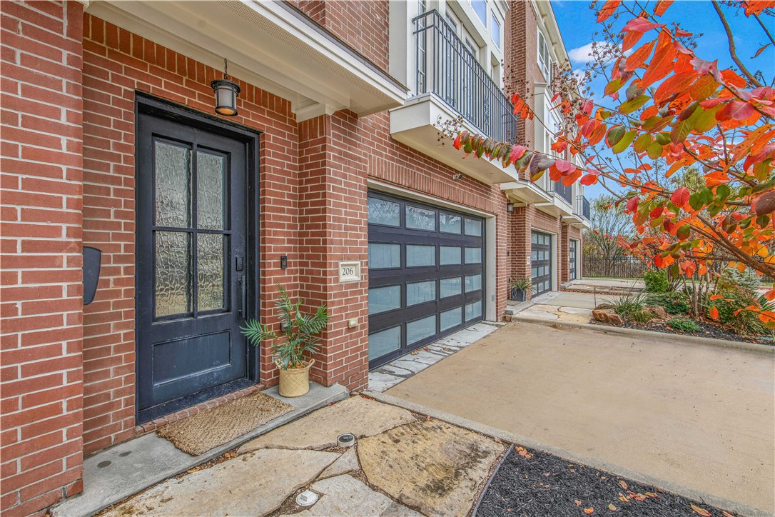 206 Tarrow Street College Station, TX 77840 - Photo 4 of 46