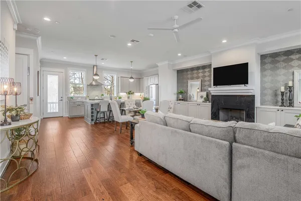 $545,000 | 206 Tarrow Street, College Station, TX 77840