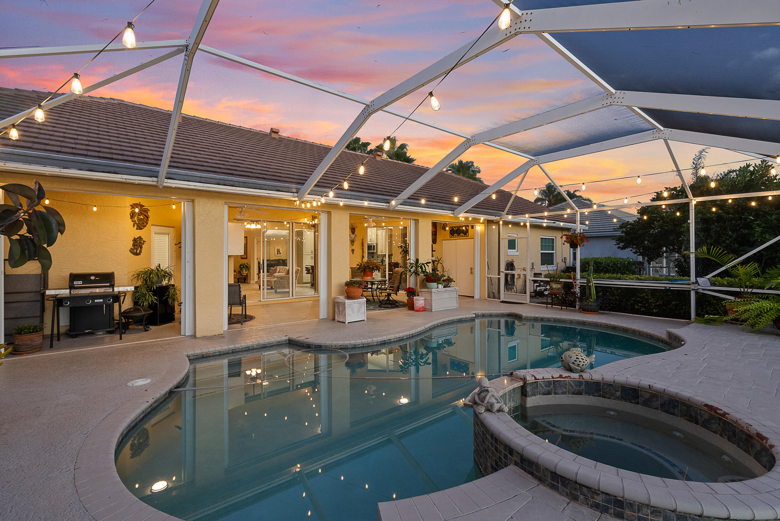 1506 Southwest Mockingbird Circle Port St. Lucie, FL 34986 - Photo 6 of 46 Pool