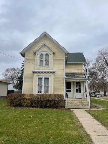 $225,000 | 554 South 4th Street, Aurora, IL 60505