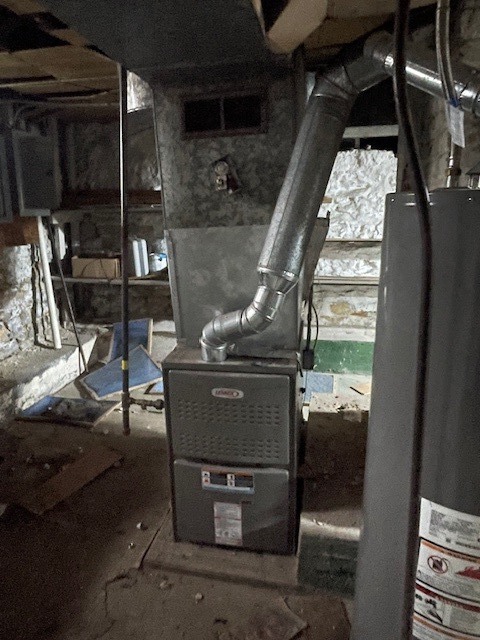 554 South 4th Street Aurora, IL 60505 - Photo 7 of 13