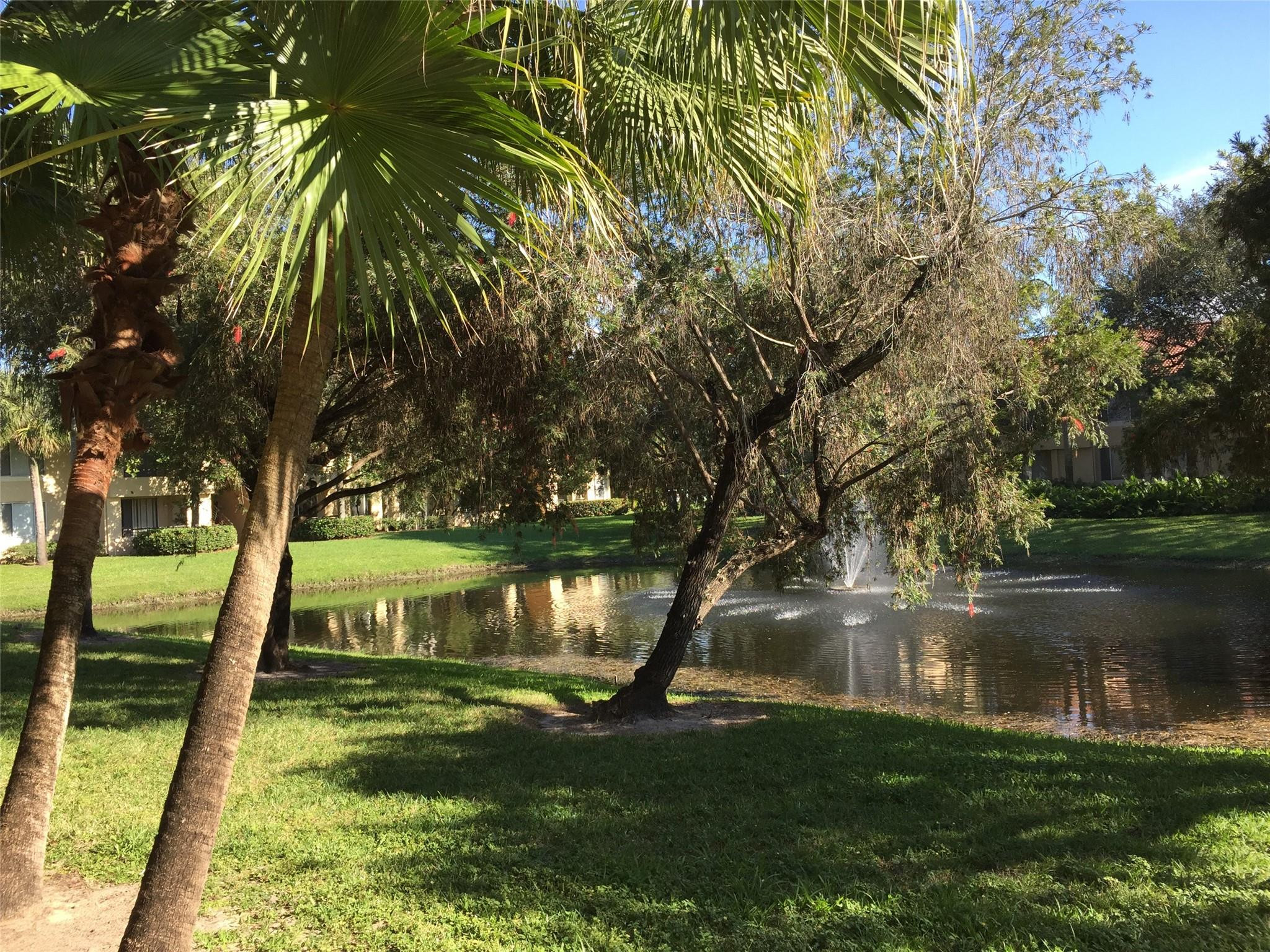 651 Lyons Road, Unit 10104 Coconut Creek, FL 33063 - Photo 6 of 9 Photo 6