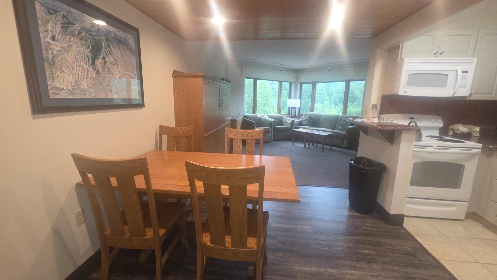 90 Loon Mountain Road, Unit 1133C Lincoln, NH 03251 - Photo 5 of 15