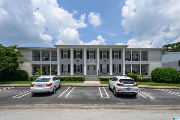 $299,900 | 1864 Rockwood Road, Unit 1864, Birmingham, AL 35216