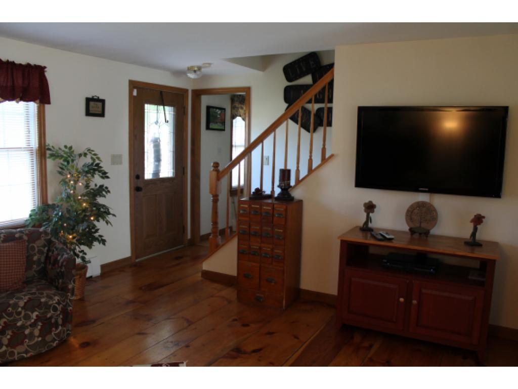 14 Deerfield Court Rochester, NH 03868 - Photo 3 of 14