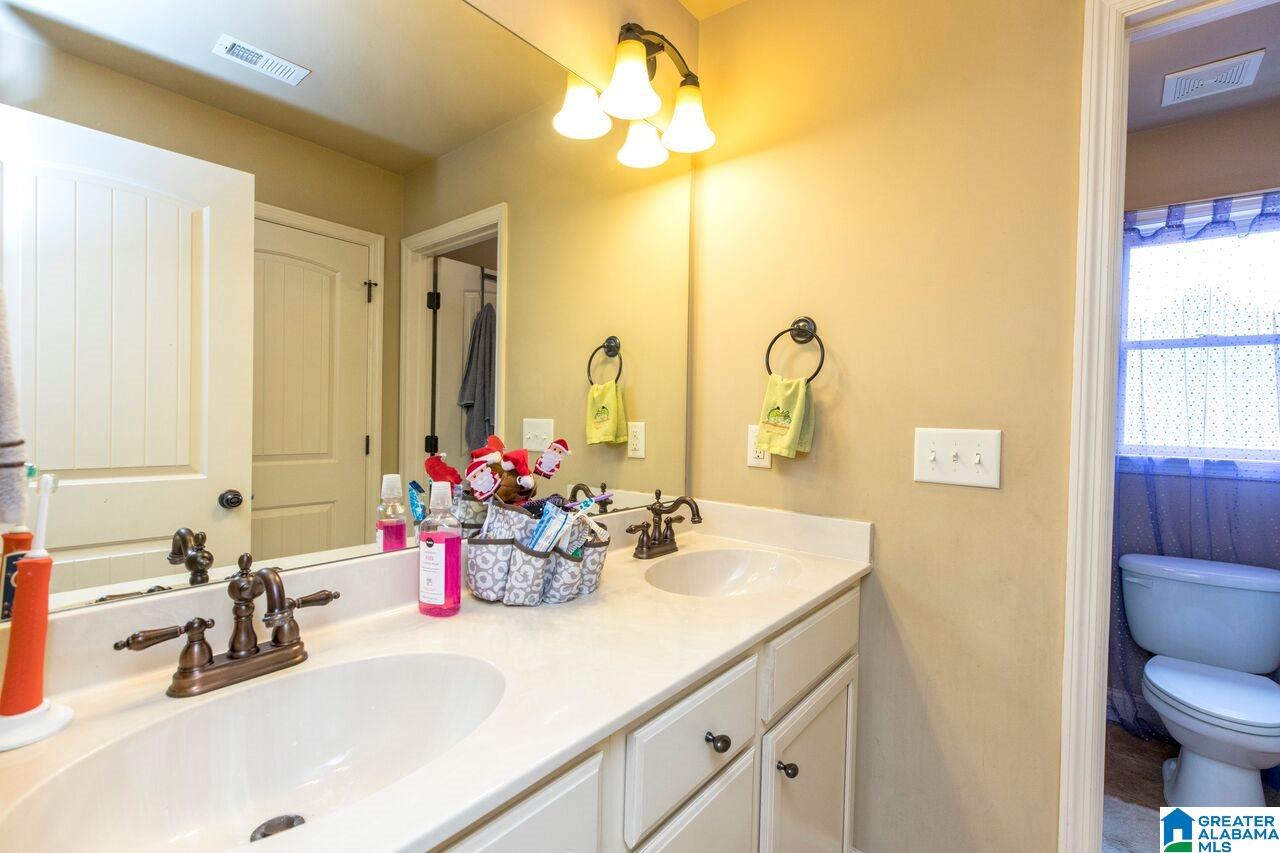 237 Stoneykirk Way Pelham, AL 35124 - Photo 27 of 43