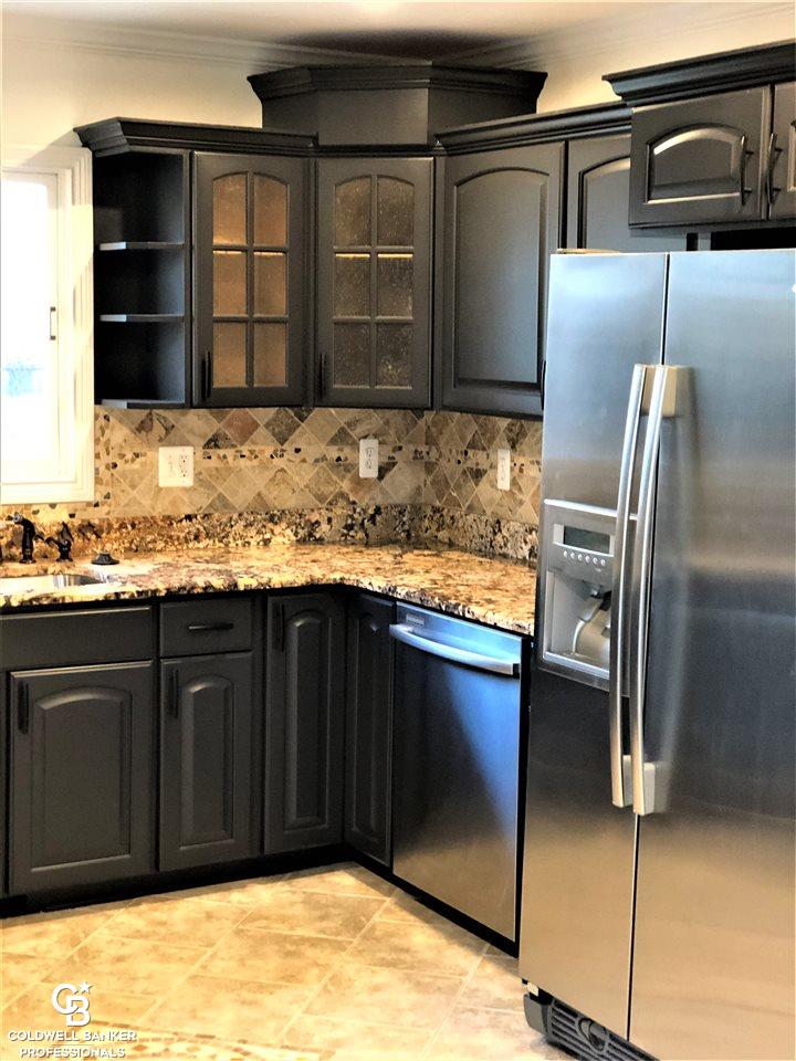 2510 Dearborn Avenue Rochester Hills, MI 48309 - Photo 13 of 48