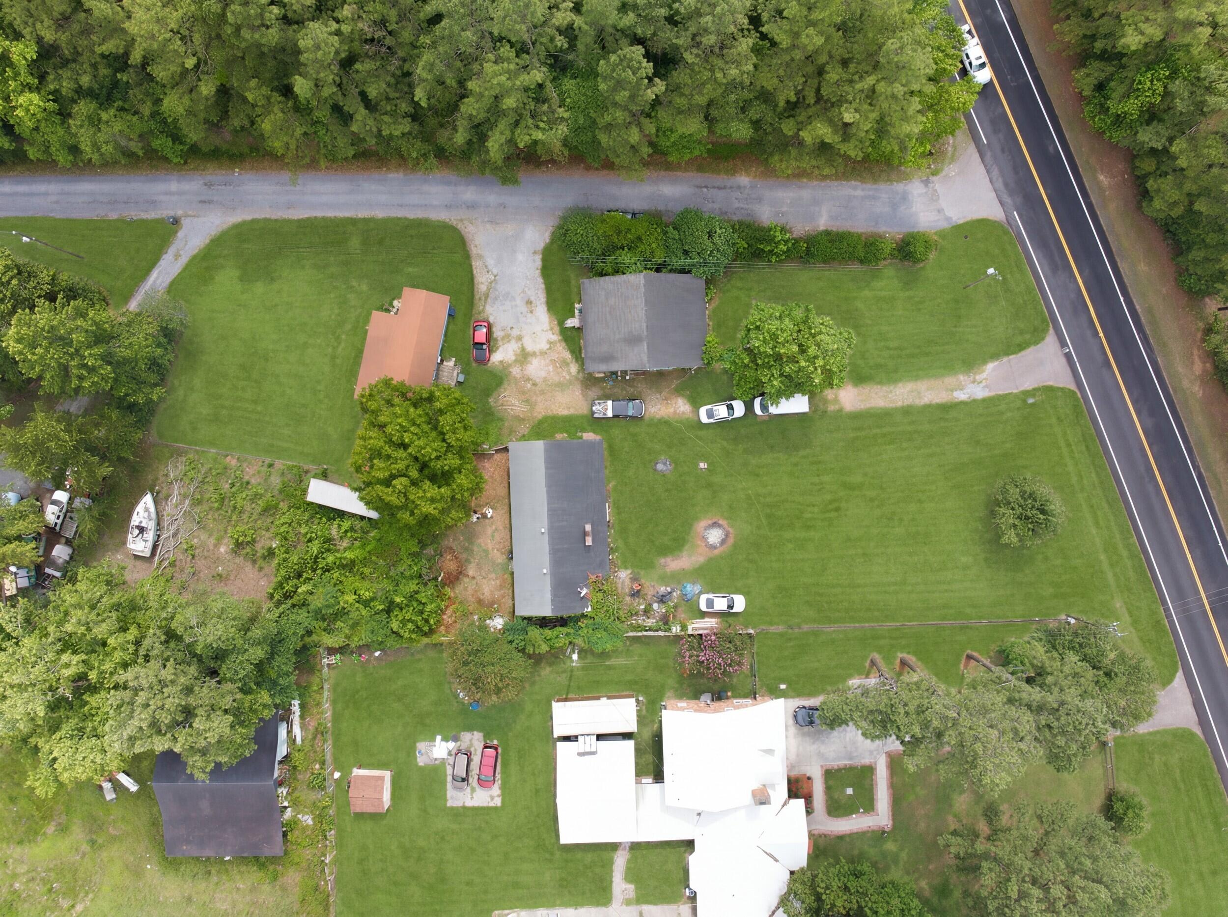 208 Rae Lane Bonneau, SC 29431 - Photo 33 of 37