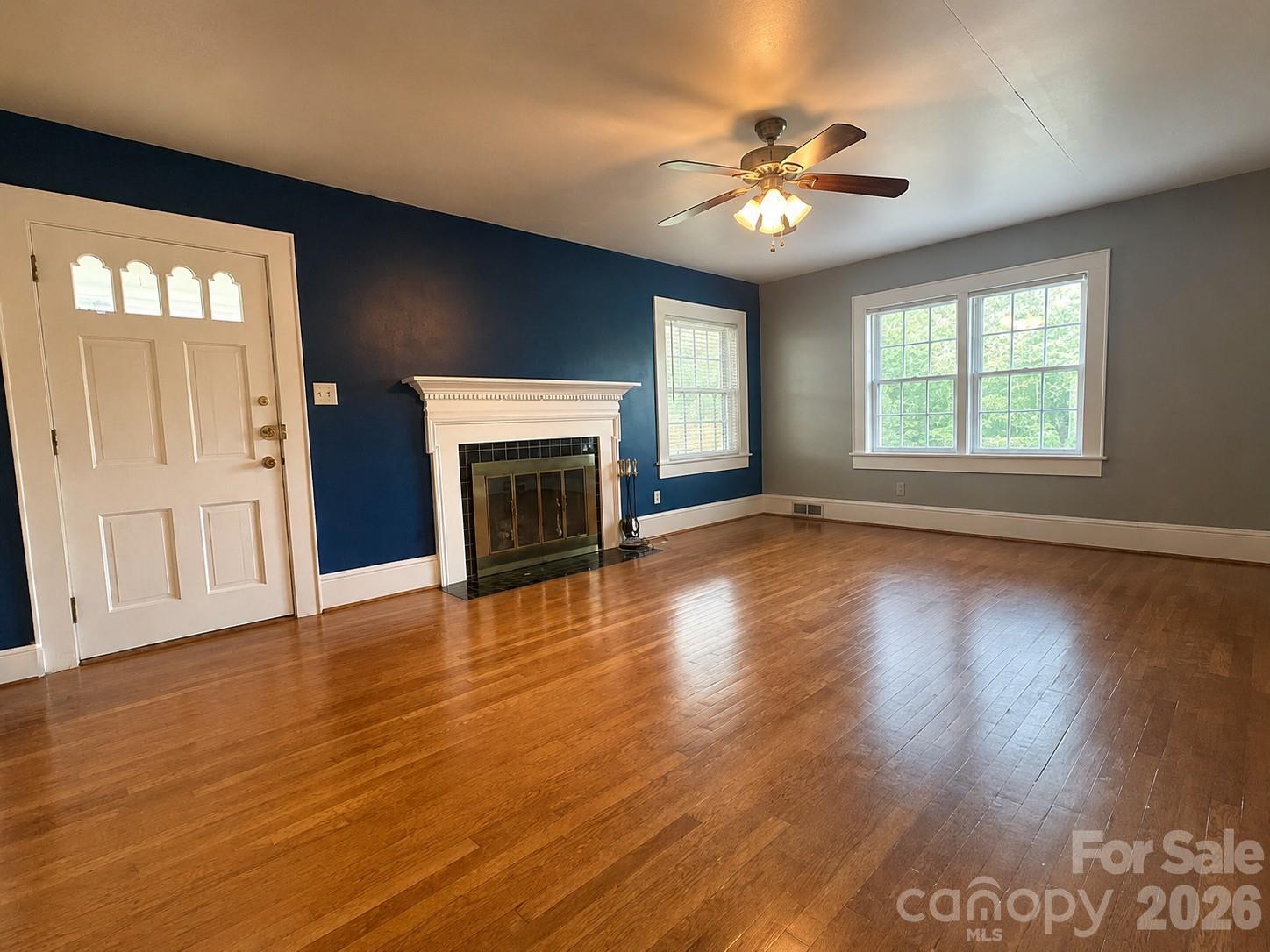 112 3rd Street Northeast Conover, NC 28613 - Photo 8 of 29