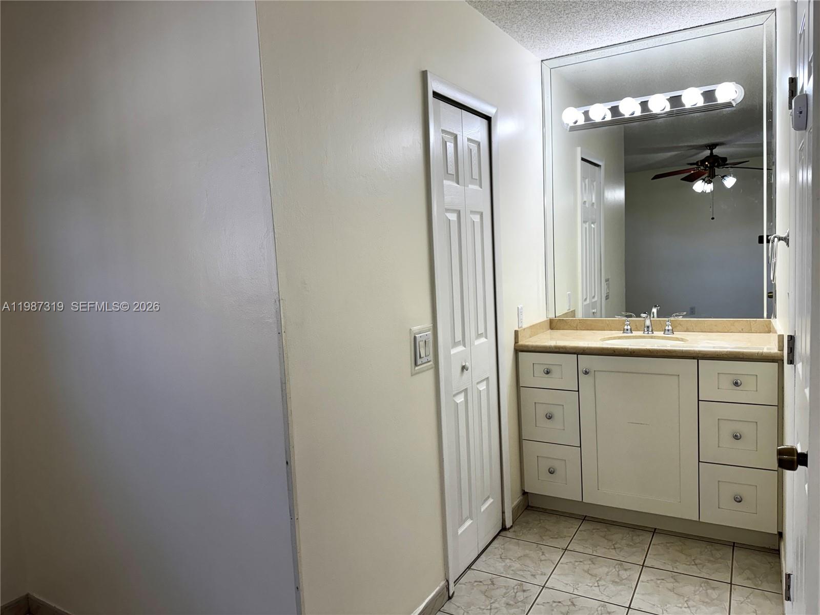 2835 Southwest 108th Place Miami, FL 33165 - Photo 17 of 30