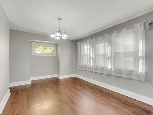 $199,900 | 4103 Fairfield Avenue, Fort Wayne, IN 46807