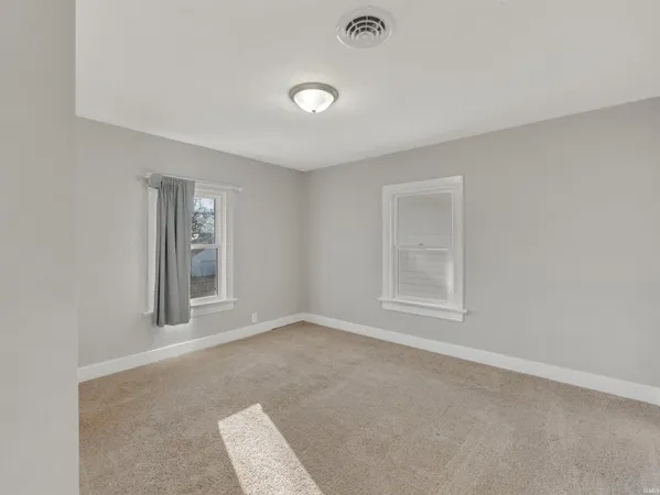 $199,900 | 4103 Fairfield Avenue, Fort Wayne, IN 46807